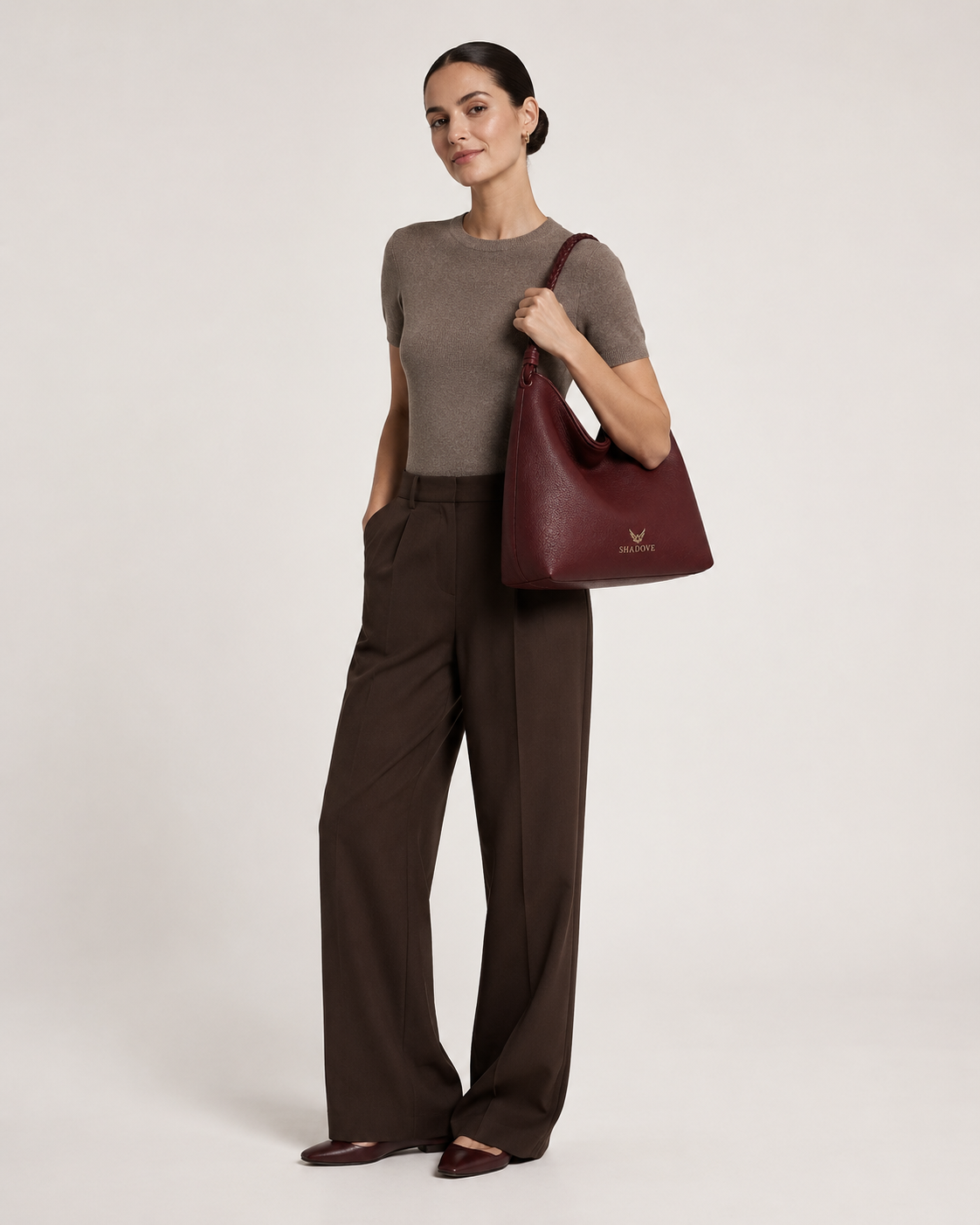 Rouge Luxe Hobo - Image 2